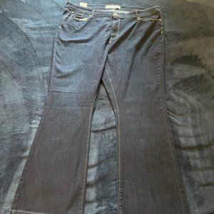 Dark Blue Levi Strauss 24M | W37 L32